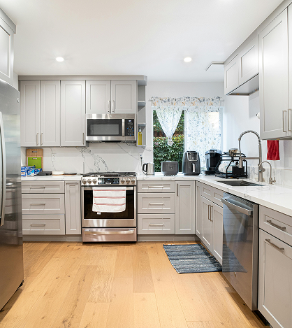 best kitchen flooring material